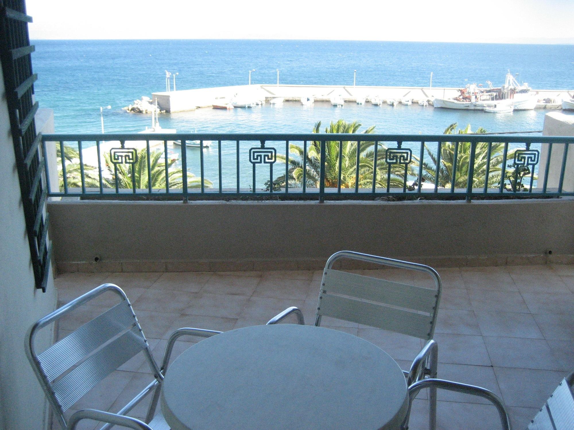 Kyveli Hotel Apartments Vrontádos Extérieur photo