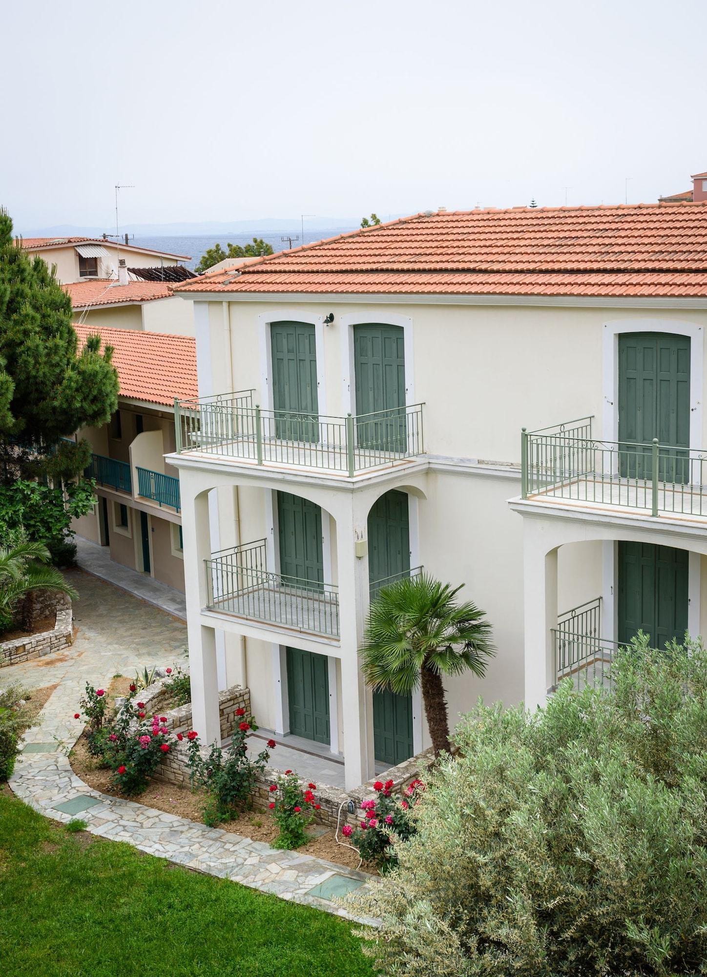 Kyveli Hotel Apartments Vrontádos Extérieur photo