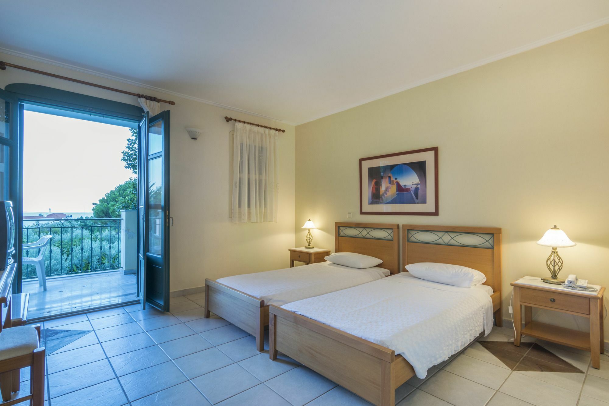 Kyveli Hotel Apartments Vrontádos Extérieur photo
